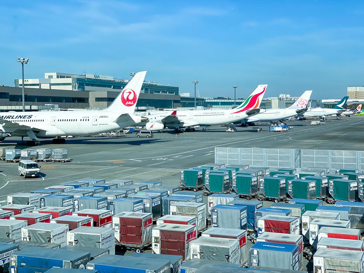 Narita airport logs record 23.9 million foreign passengers in 2025