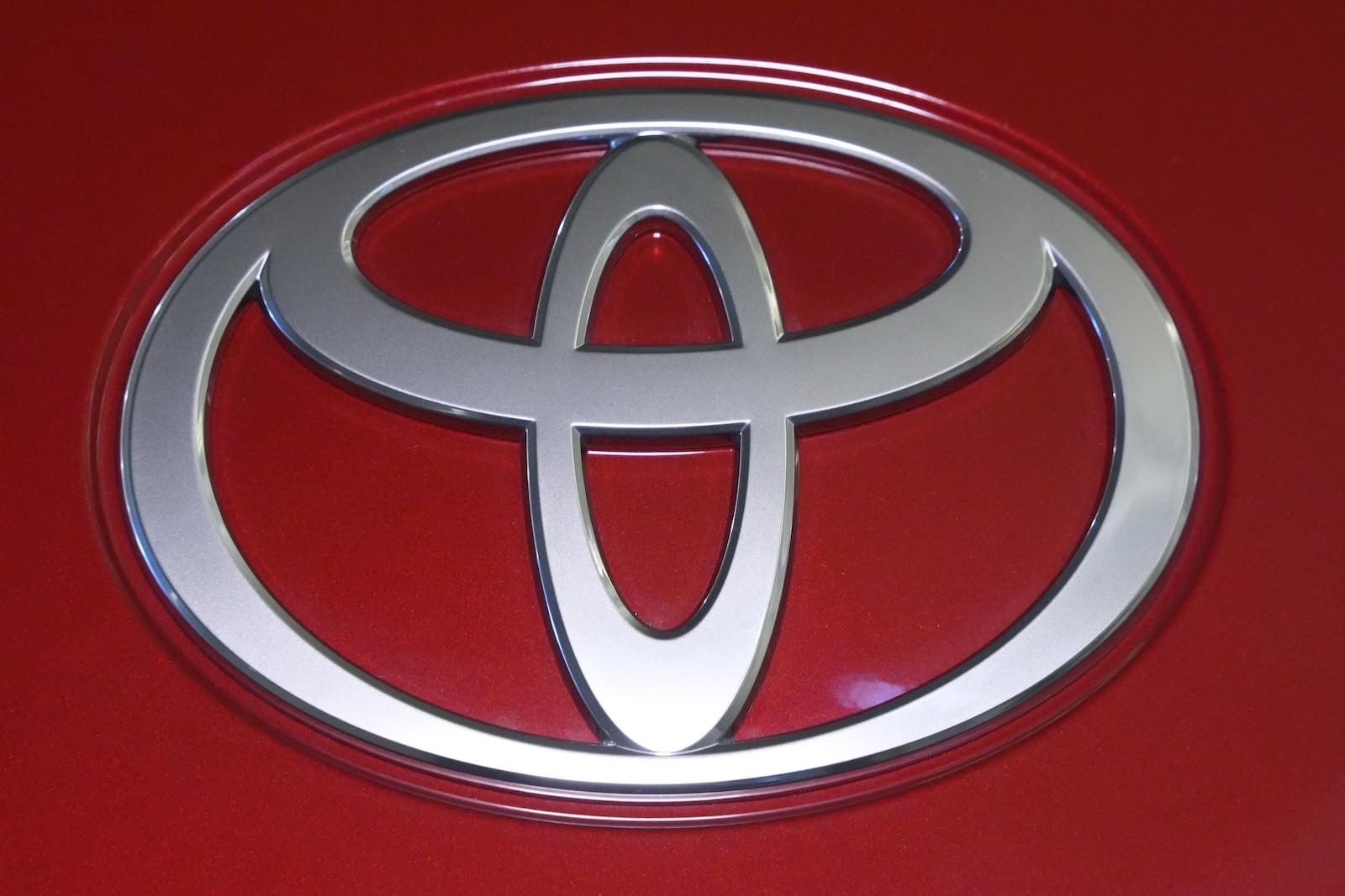 Toyota tops global auto sales for 6th straight year in 2025