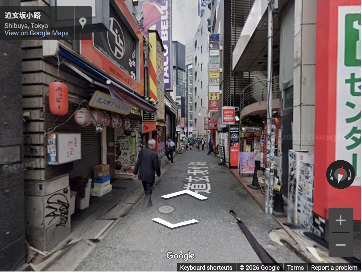 Man gets drunk, falls asleep on Tokyo street, then gets robbed