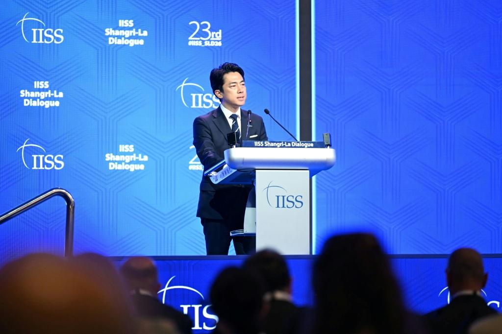 Koizumi takes veiled swipe at China at security forum