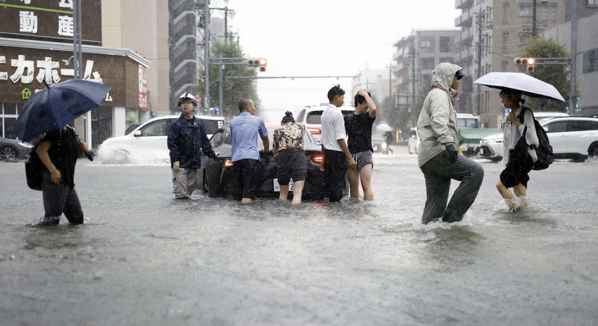 Torrential rain hits central Japan, flooding vital infrastructure in Nagoya - Japan Today